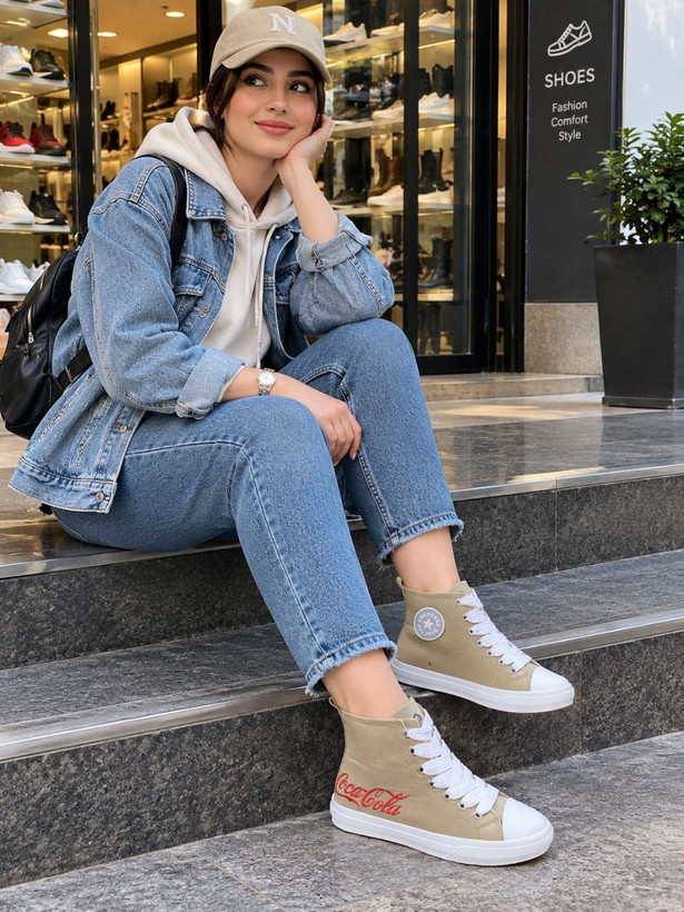 کتونی ساقدار ال استار زنانه طرح کوکاکولا